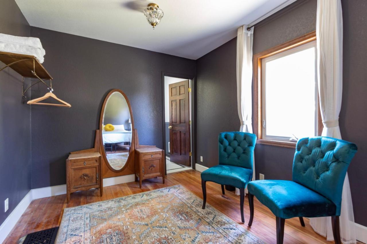Historic Hotel *