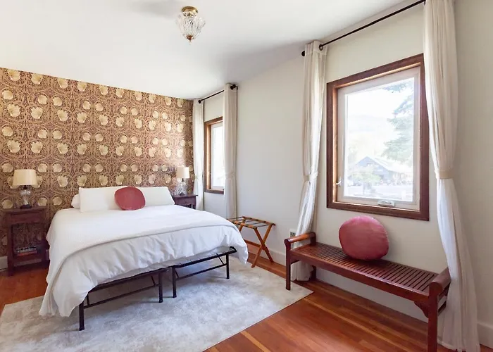 Hotel Packwood